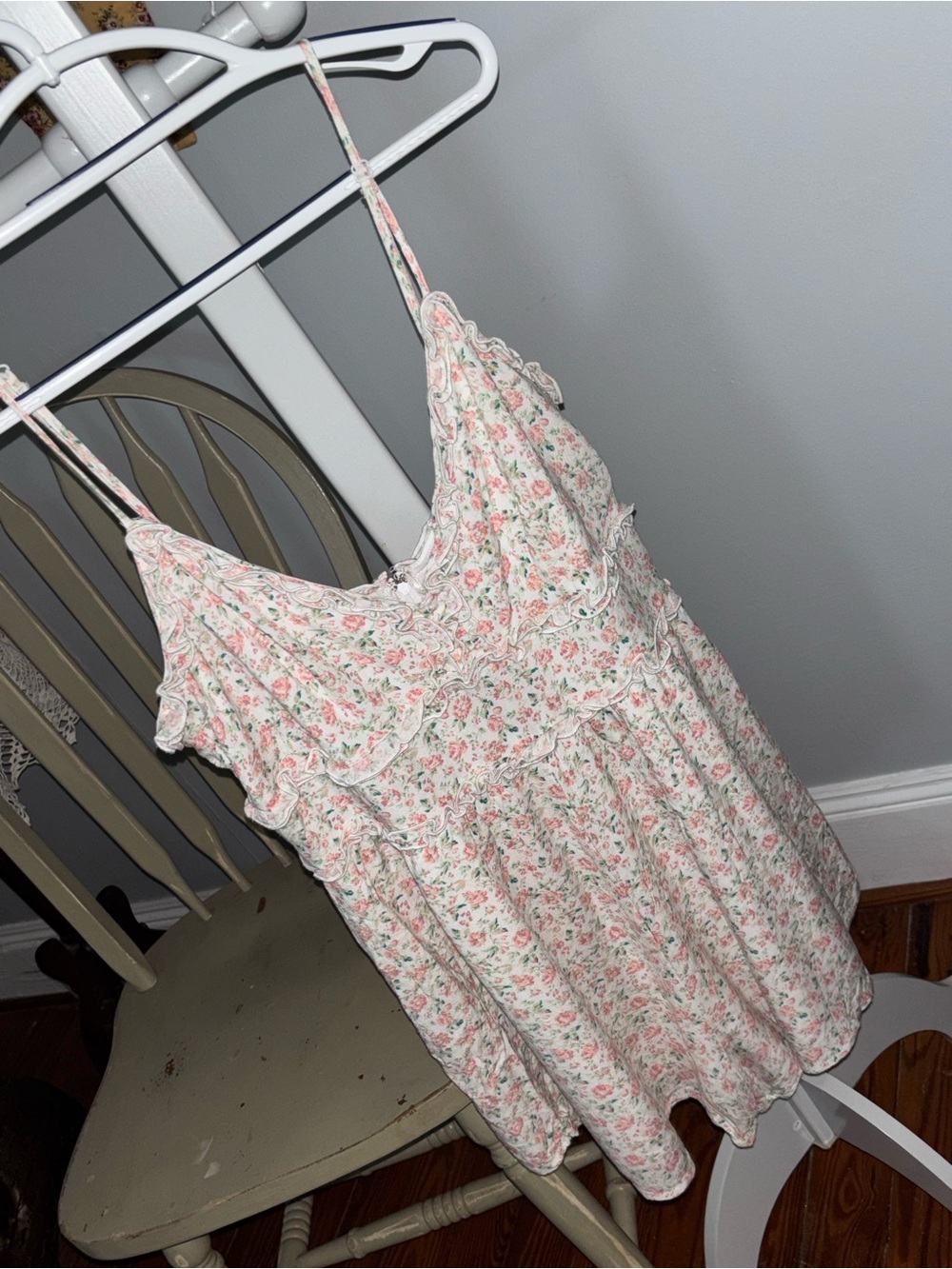 Alter’d state romper XL  Floral Ruffle Cami Top in Light Pink